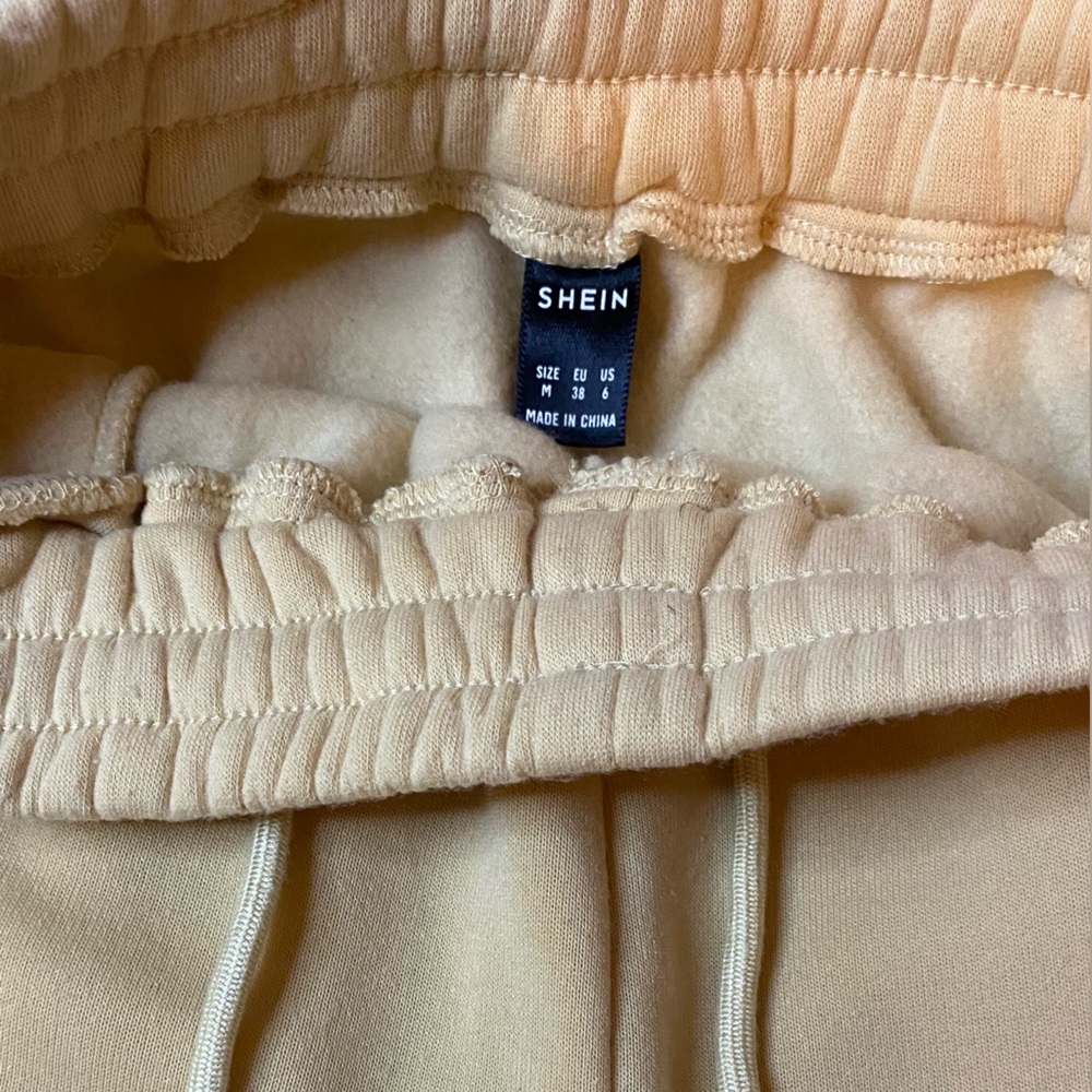 SHEIN Cream Jogger Set - Picture 3 of 5